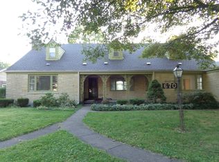 670 S Rutledge Ave, Kankakee, IL 60901