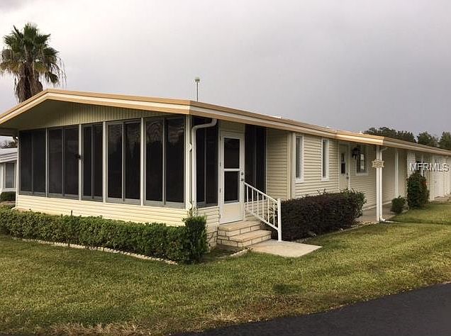 1st image of 7 Harbor Oaks Dr