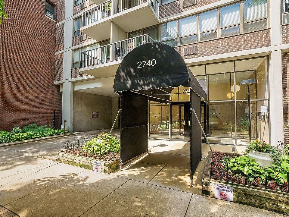 1st image of 2740 N Pine Grove Ave APT 7E