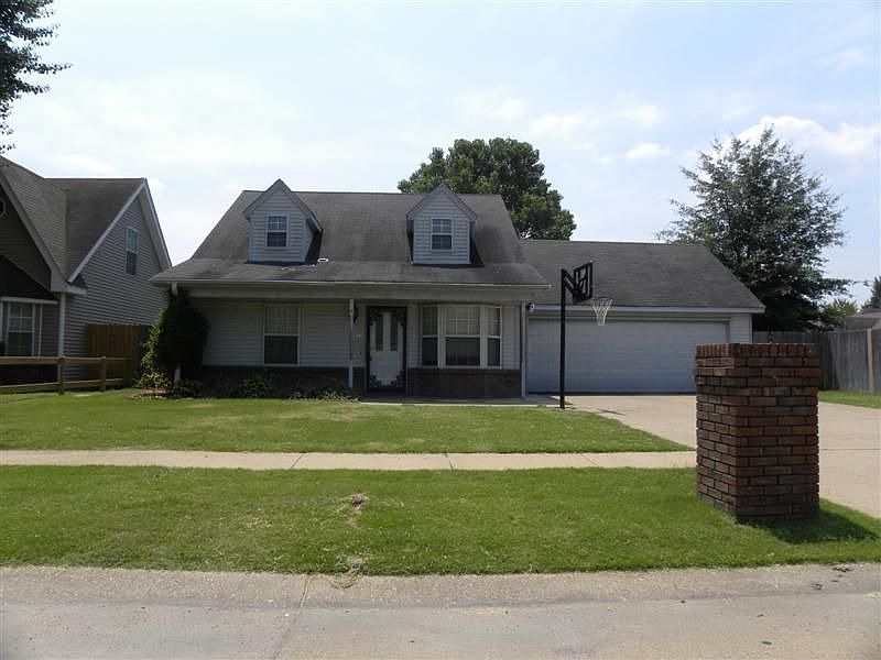 459 E Brick Dr, Marion, AR 72364