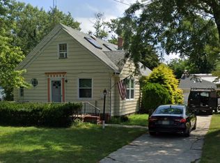 628 S Shore Rd, Absecon, NJ 08201