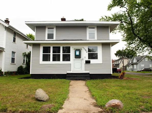 1102 Diamond Ave, South Bend, IN 46628