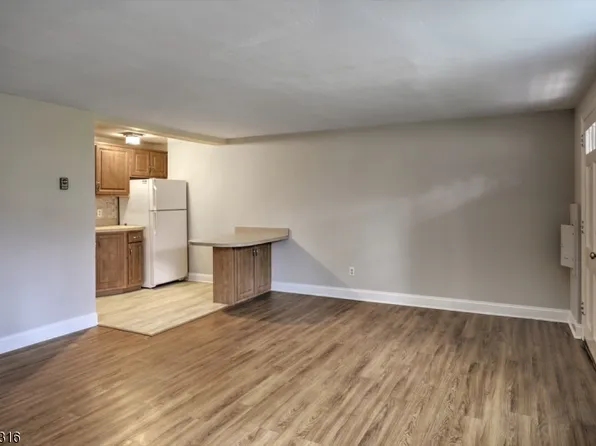 132 Claremont Rd #9, Bernardsville Boro, NJ 07924