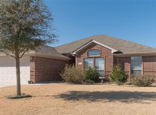708 Alexandria Ln, Joshua, TX 76058
