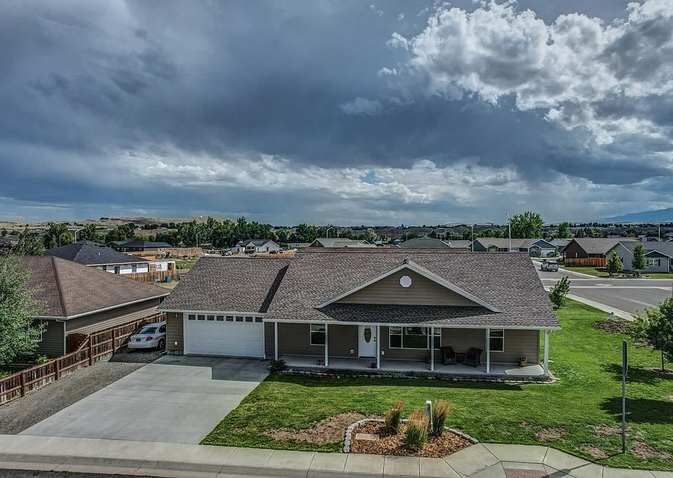 1st image of 3202 Twin Creek Trail Ave