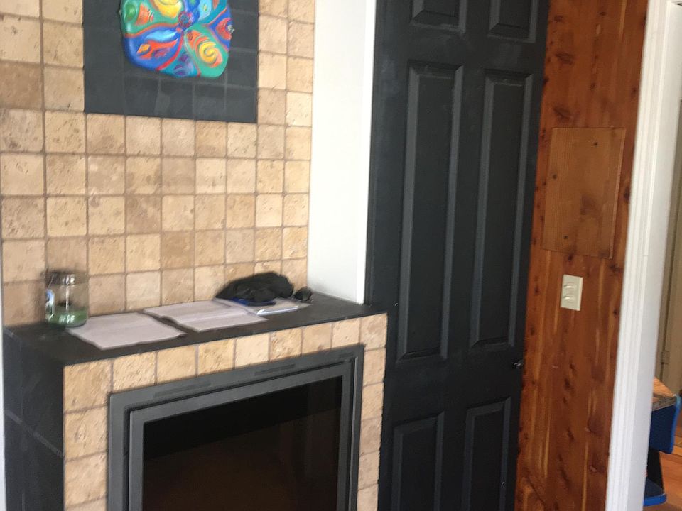 1st image of 1066 Hornblend St