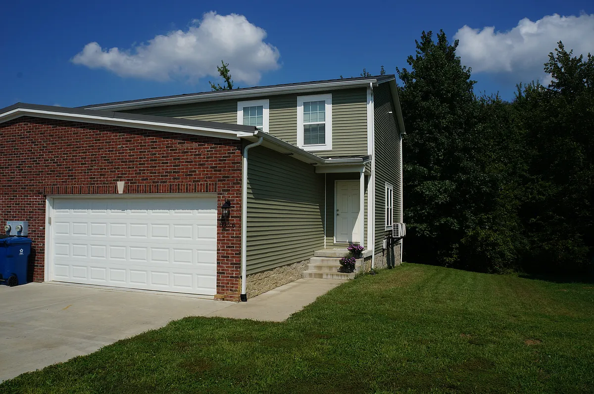 Building Photo - 6926 Crescent Dr #6928