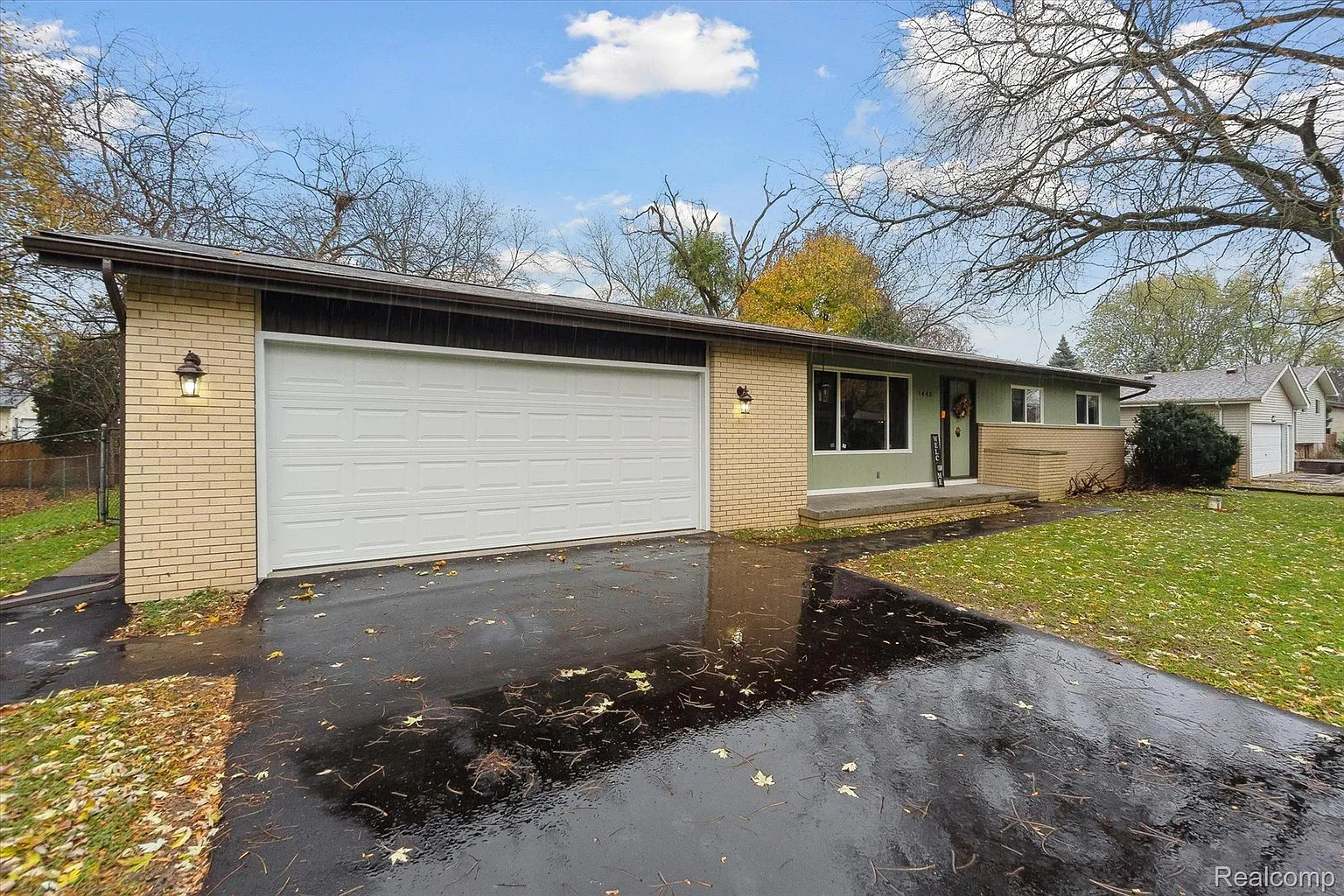 1440 Schafer Dr photo 1