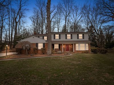 1870 Campus Ct, Rochester Hills, MI, 48309