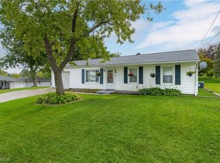 2772 Serra Vista Dr, Stow, OH 44224