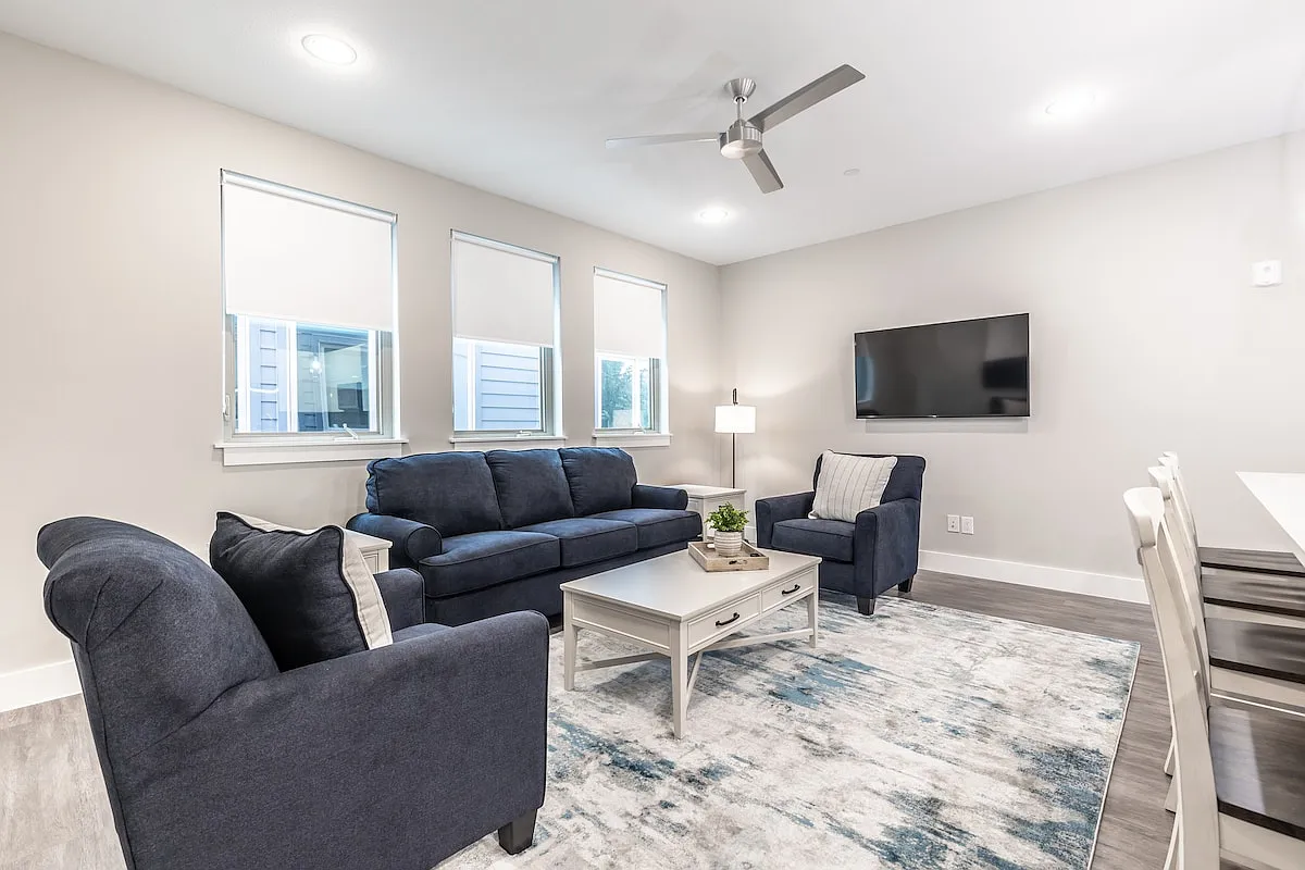 2 bed, 1288 sqft, $4,500 — Photo 2