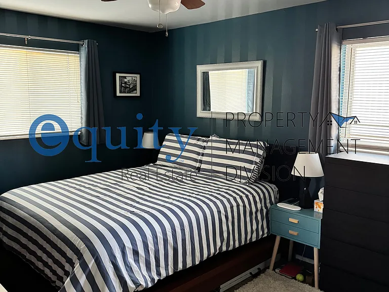 549 E Stringham Ave #B — Photo 16