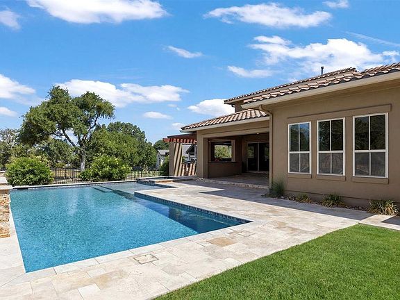 5th image of 216 Cimarron Hills Trl E