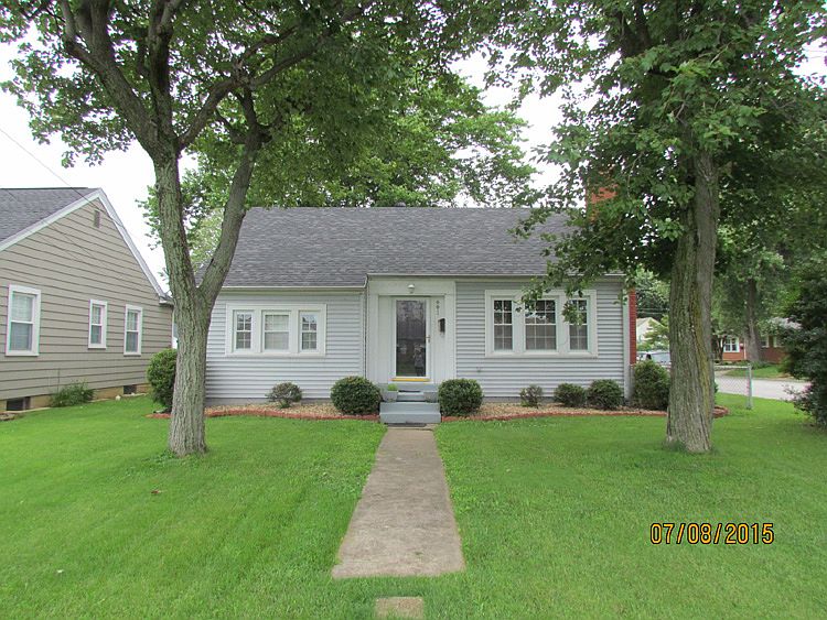 1st image of 601 Booth Ave