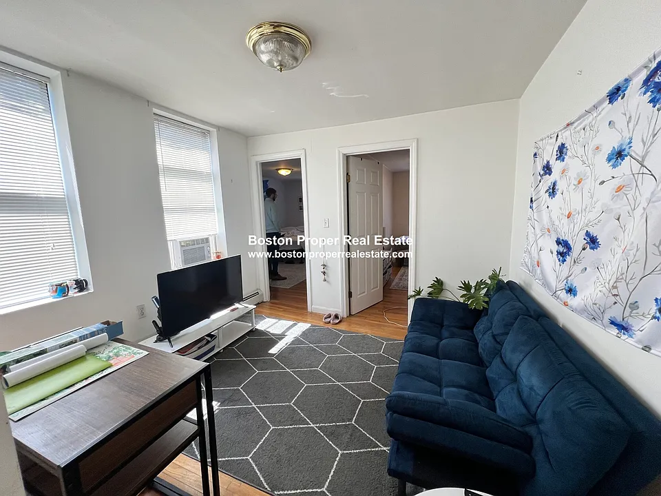 44 Joy St #10