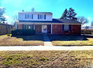 1214 Stonetree Dr, Troy, MI