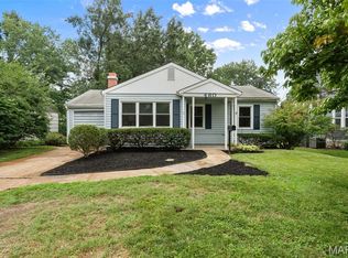 460 Ridge Ave, Saint Louis, MO 63119