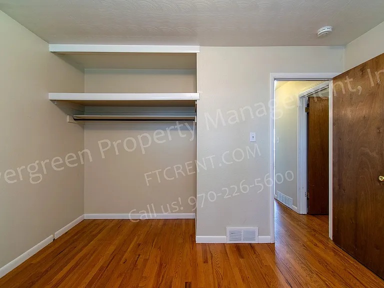 1916 Larkspur Dr — Photo 21