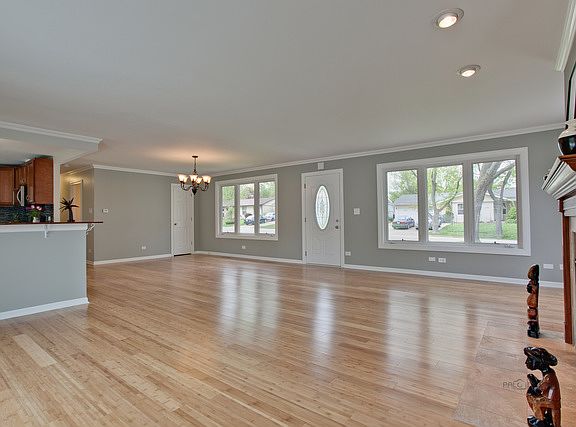 5th image of 1753 Sycamore Ave