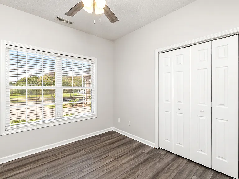 1755 Titanic Ct — Photo 24