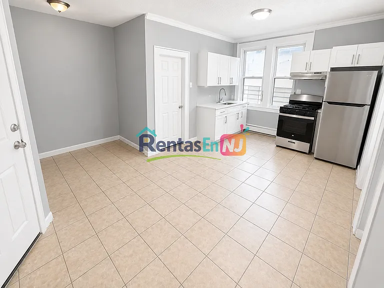 151 Parker St #7A — Photo 4