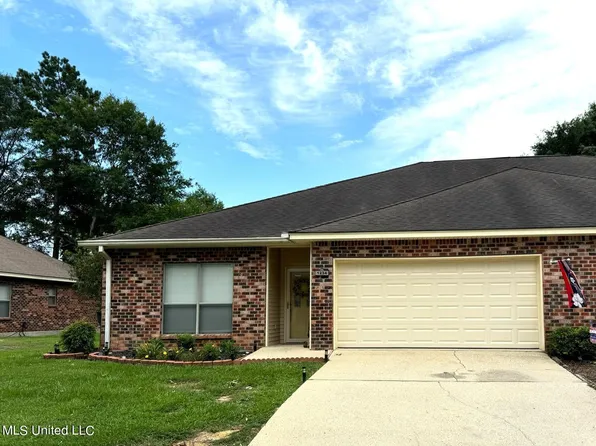 1234 Kapalama Ln, Diamondhead, MS 39525