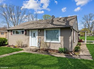 551 Ridgelawn St, Crown Point, IN 46307