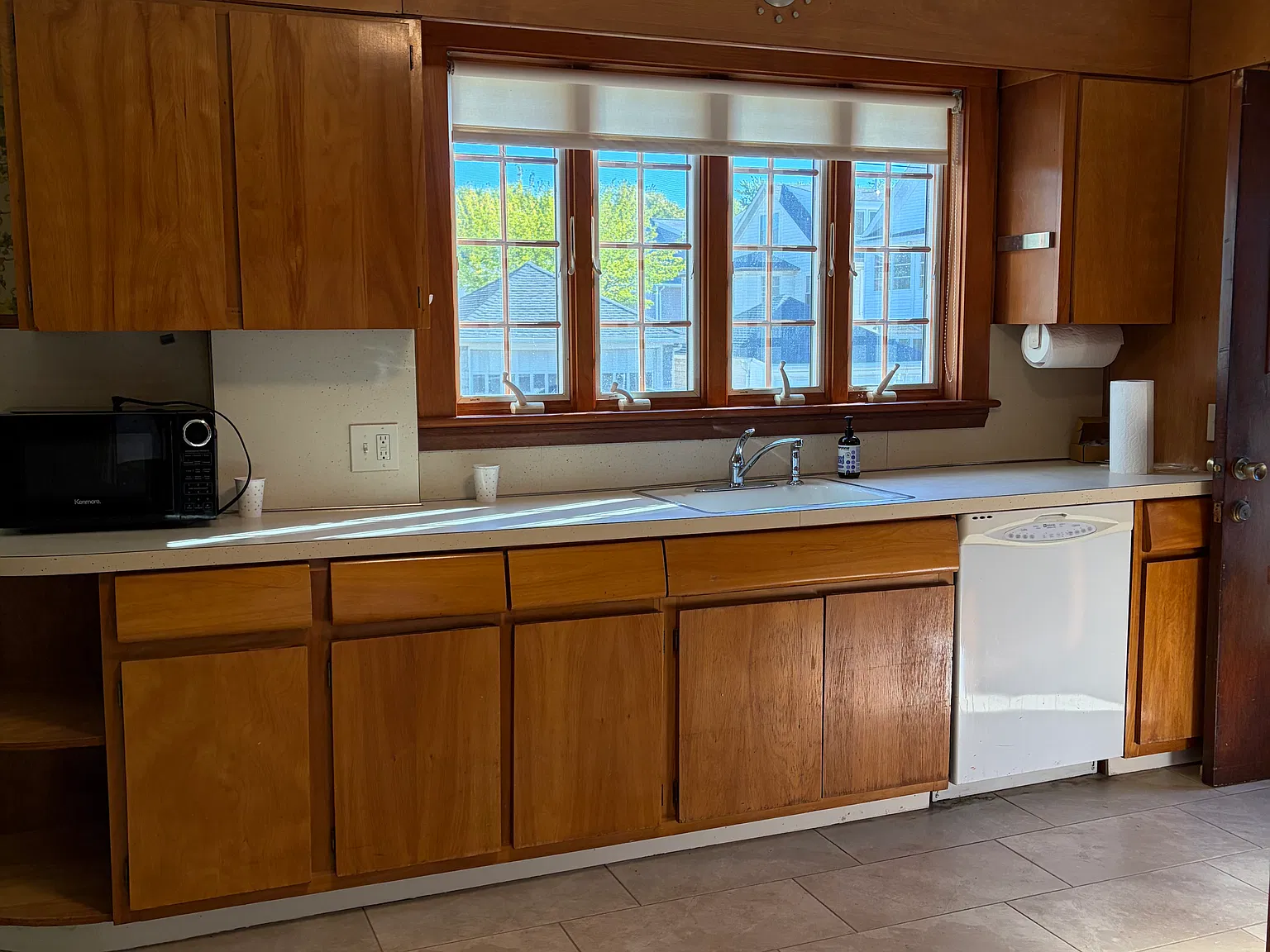 2 bed, 1400 sqft, $2,950 — Photo 1