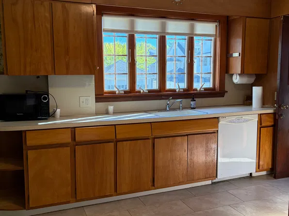 100 Lake St Floor 1, Arlington, MA 02474