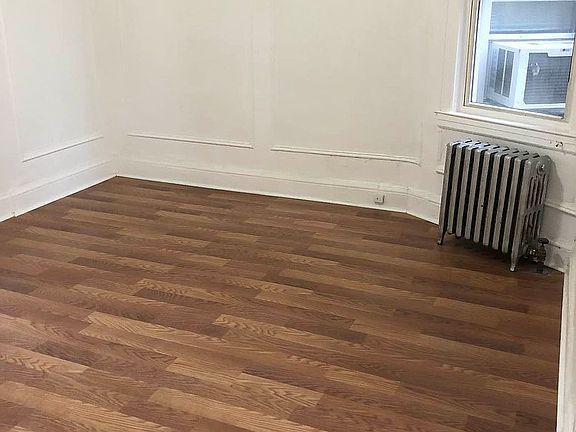 2nd image of 5153 47th St #1