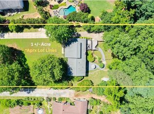 290 Dania Dr, Alpharetta, GA 30009