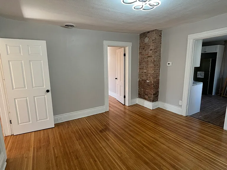 64 Benton St #2 — Photo 11