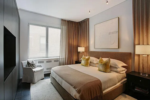 Sold by Corcoran | media 13