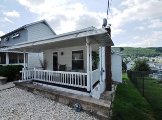 144 E Garibaldi Ave, Nesquehoning, PA 18240