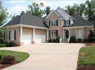 204 Breton Dr, Greer, SC 29650