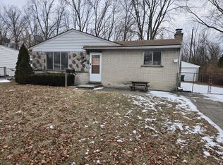 15706 Colbert St, Romulus, MI 48174