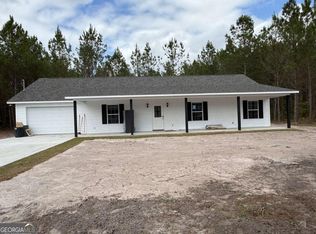 107 Hawks Pl, Waynesville, GA 31566