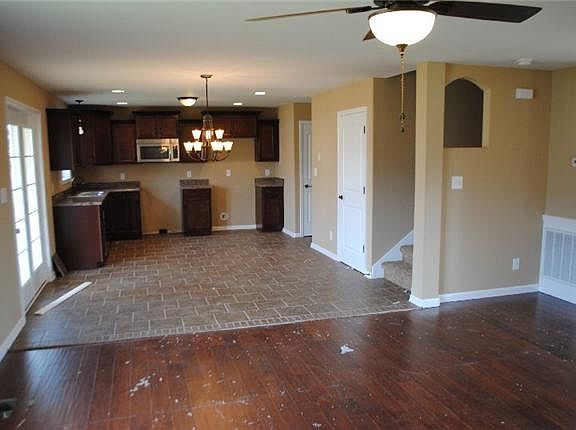 4th image of 3748 Crisscross Ct