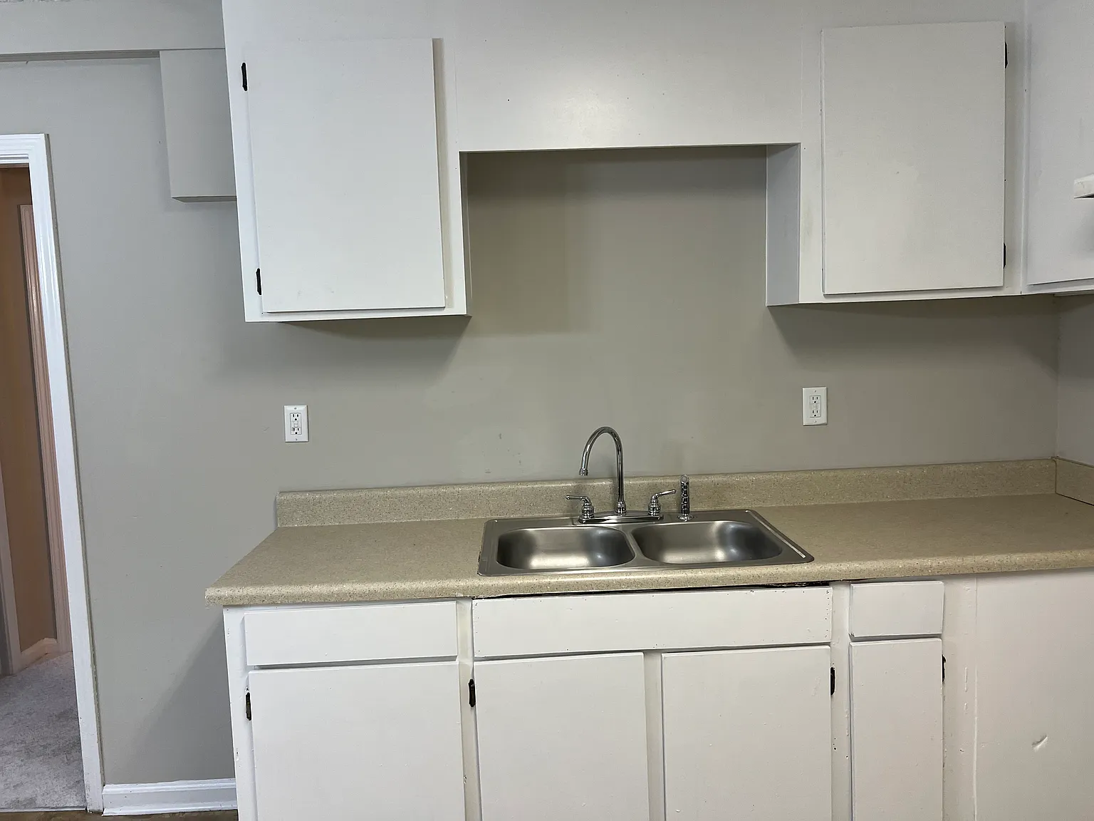 2 bed, 1.5 bath, 1100 sqft, $875 — Photo 4