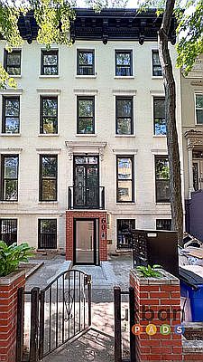 5th image of 60 Hawthorne St APT 1A