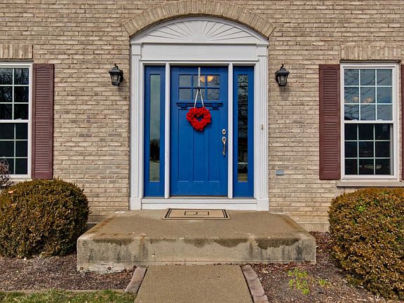 2nd image of 357 W Hampshire Dr