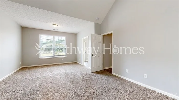 8401 Somerton Cir — Photo 11