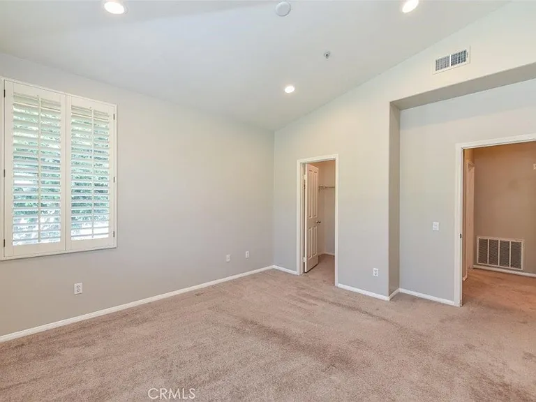 708 Solvay Aisle — Photo 25