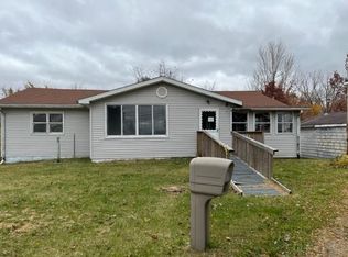 5662 W 200 N, Huntington, IN 46750