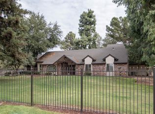 1717 S Minnewawa Ave, Fresno, CA 93727