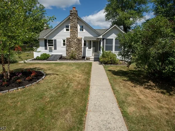 83 Lake Dr, Byram Twp., NJ 07874