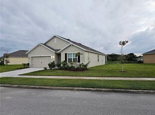 2735 Hanover St SW, Vero Beach, FL 32968