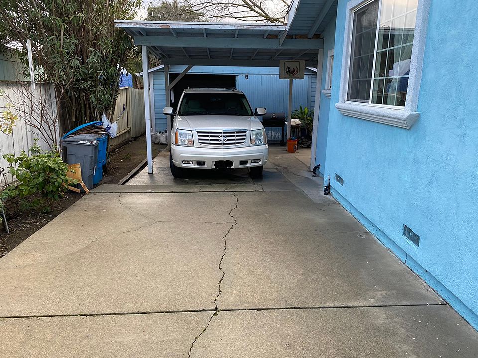 2nd image of 91 Harriet Ave