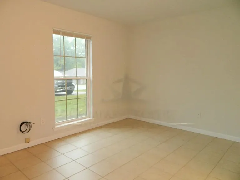 541 Timber Ridge Ct — Photo 9