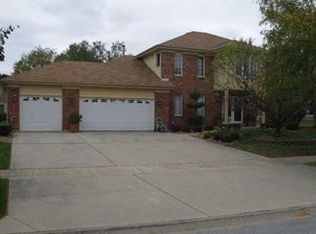 642 Redwood Ln, Flossmoor, IL